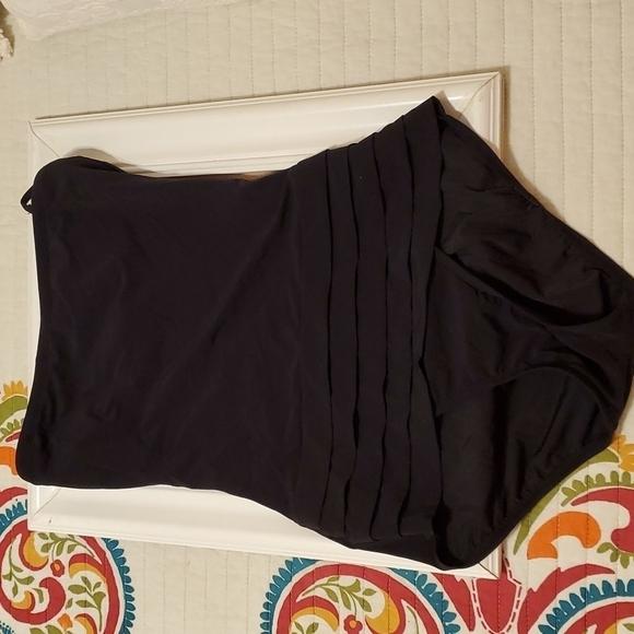 La Blanca black one piece swimsuit size 8 - Picture 1 of 7
